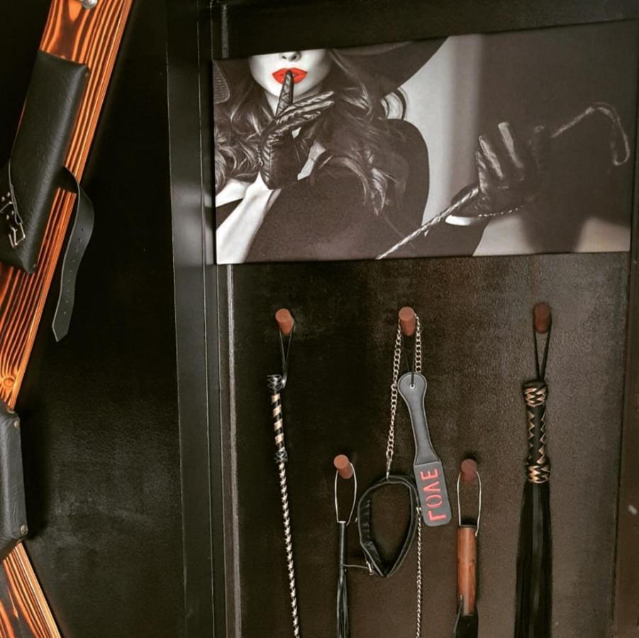La Loveroom Bdsm De Nice " La Chambre Luxe Des Desirs " Extérieur photo